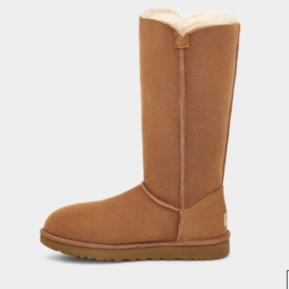 UGG Bailey button triple button chestnut - Picture 2 of 6